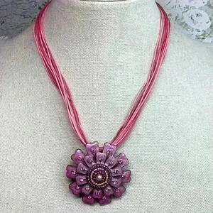 Vintage Avon Pink and Purple Pendant Brooch Necklace